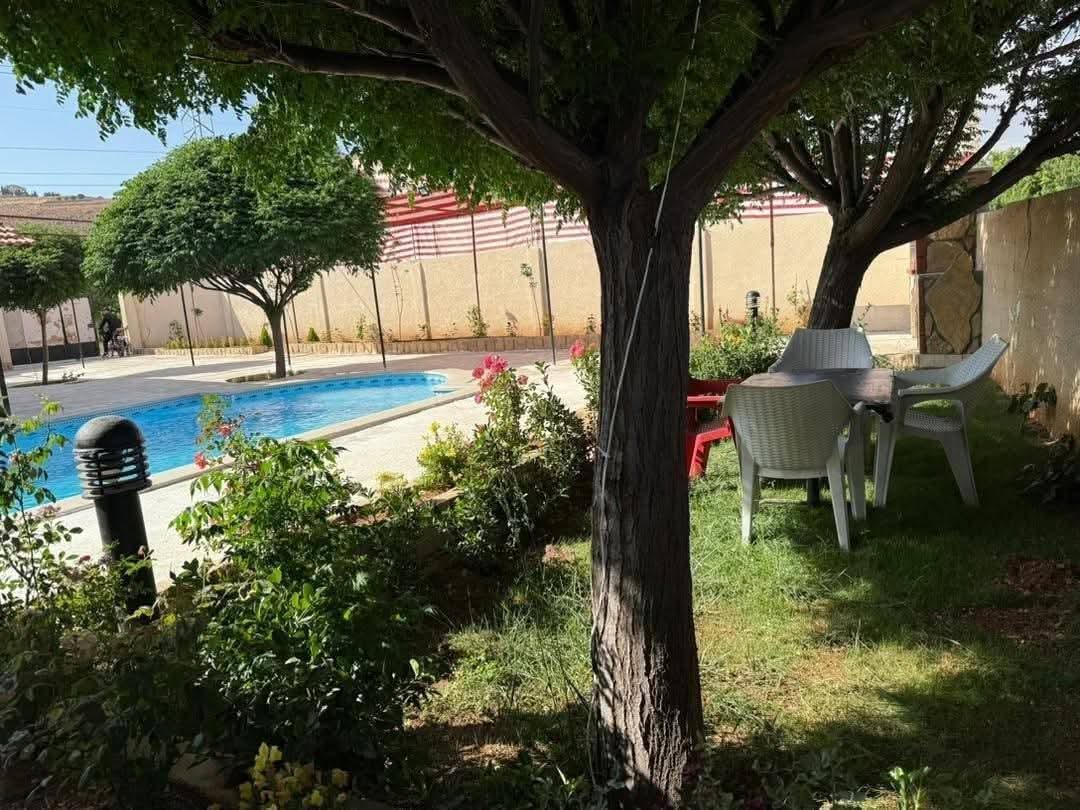 مزرعة للبيع _الزبداني - 4