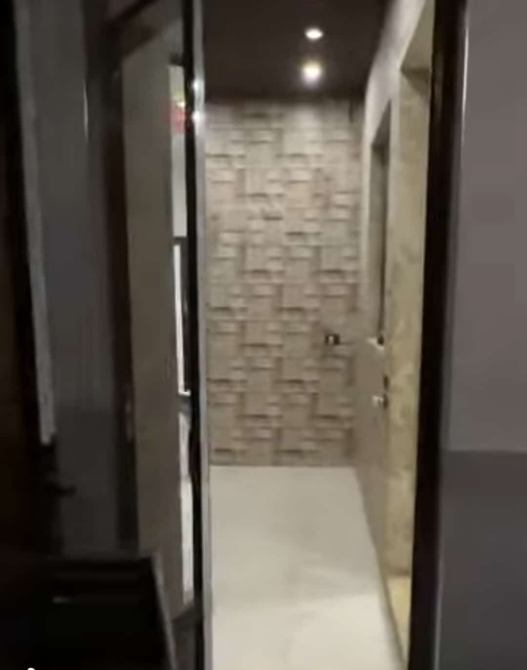 شقة للبيع في أشرفية صحنايا – حي القضور قرب الكازية - 3