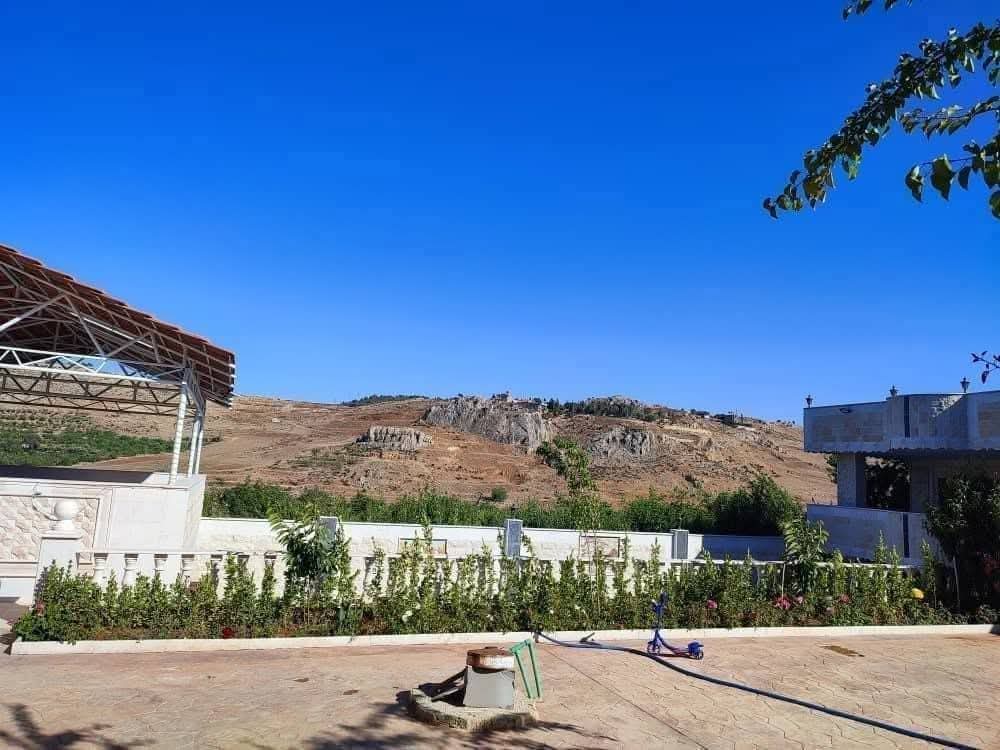 مزرعة للبيع -التكية - 3