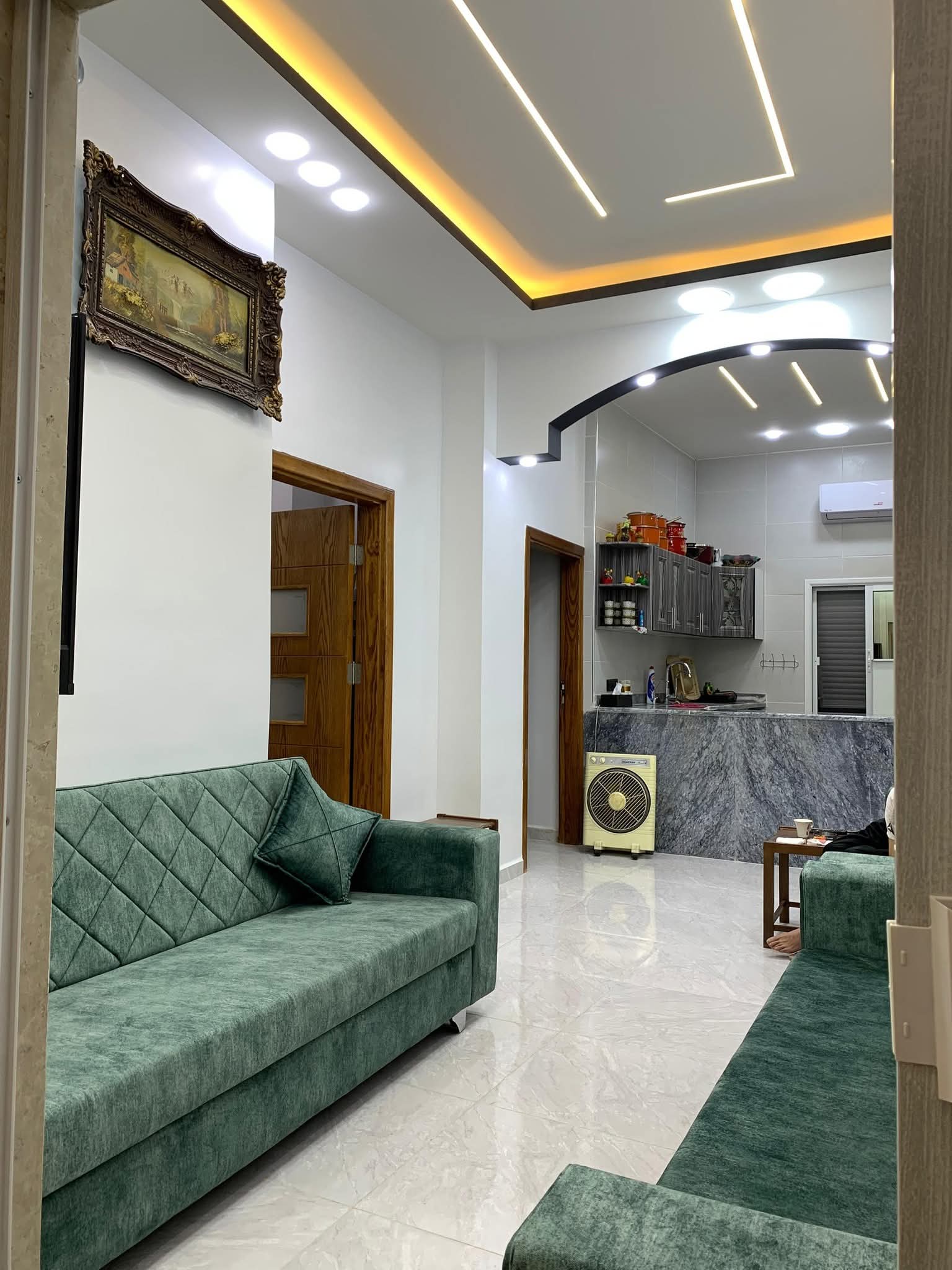 شقة مفروشة -اشرفية صحنايا - القرية الصغيرة مقابل المدرسة - 3