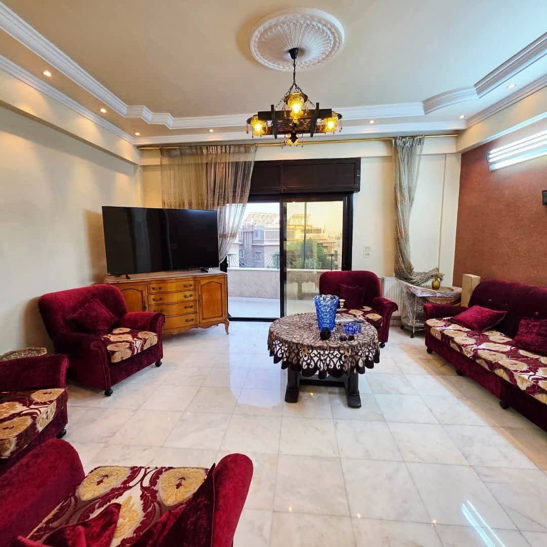شقة للبيع بتشطيبات ملكية فاخرة -المهاجرين - 3