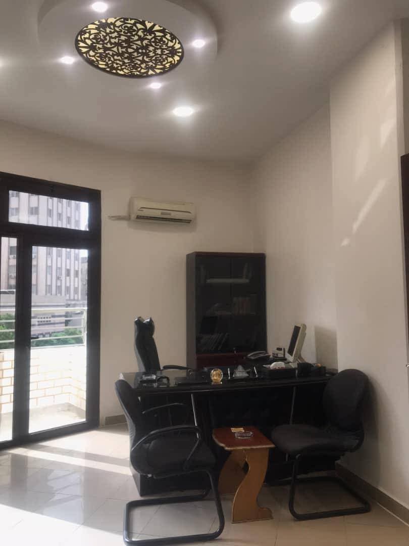 عقار تجاري ضخم للايجار -جسر فكتوريا - 3