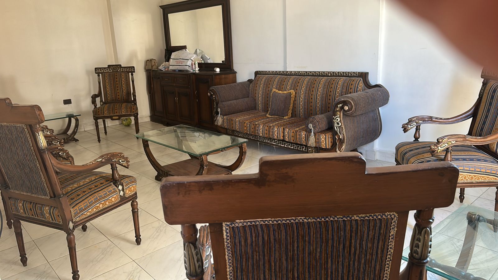 شقة بكسوة ممتازة للايجار -مزة فيلات شرقية - 5