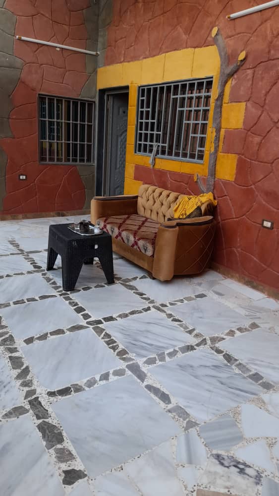 شقة سكنية مع مسبح -حرستا - 2