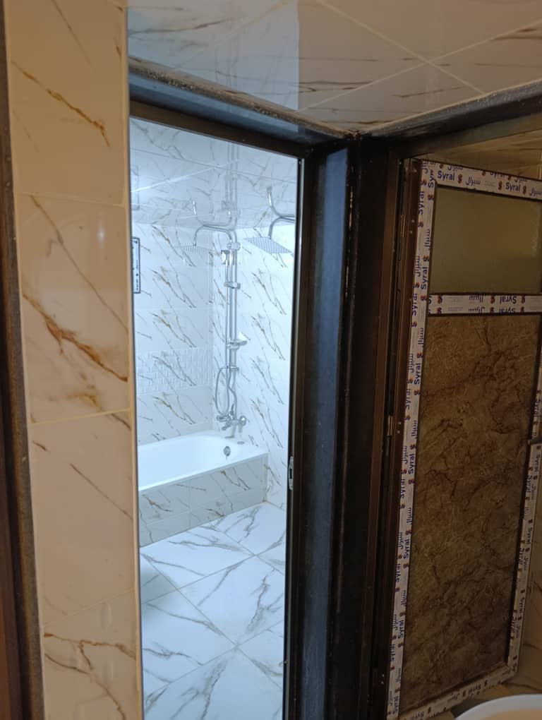 شقة سوبر مع اطلالة للبيع -حرستا - 2