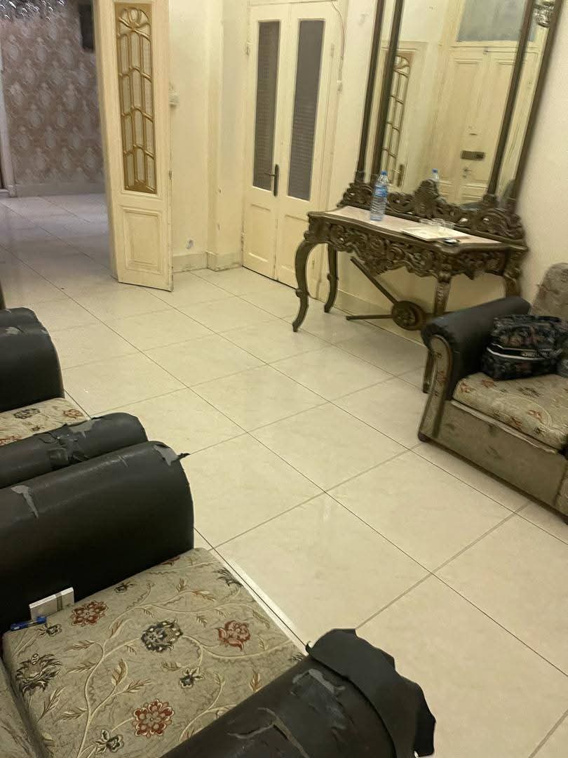 شقة للبيع -شارع الباكستان - 2