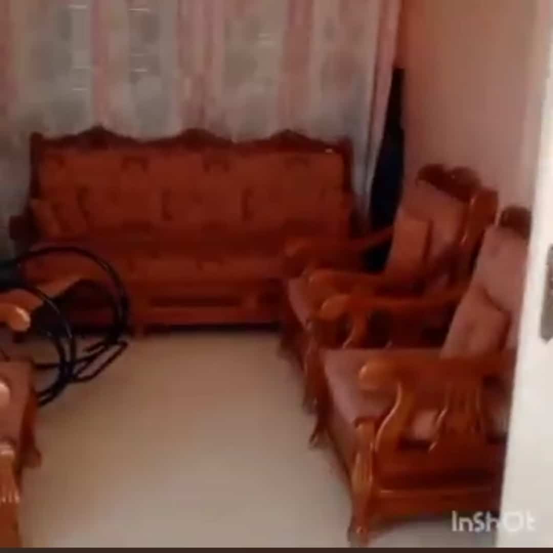 شقة للبيع بموقع مميز-مزة الجلاء - 4