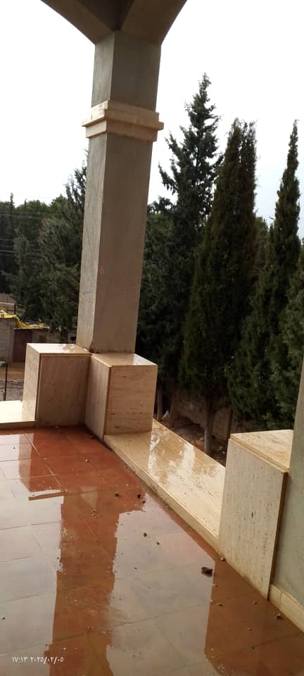 قصر مؤلف من فيلتين للبيع -يعفور - 2