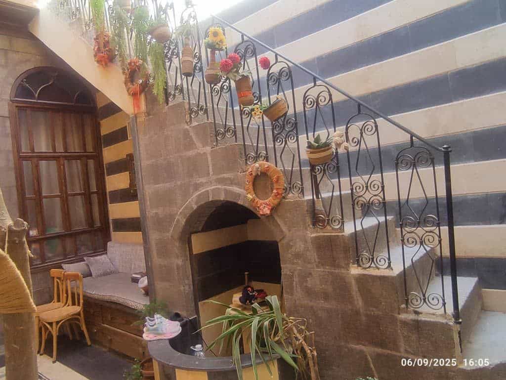 منزل عربي للايجار -باب توما -القشلة - 2