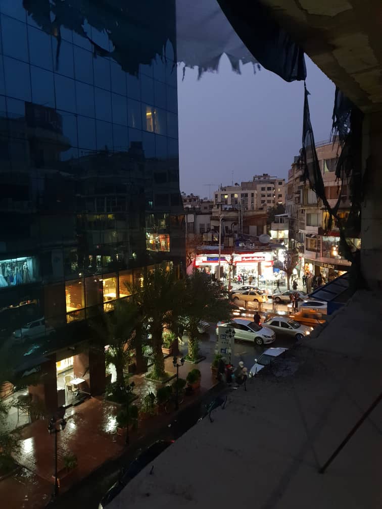 بناء كامل للبيع - شارع الحمرا - 5