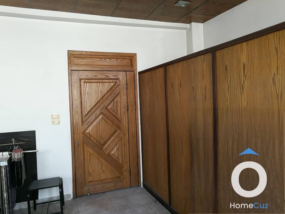 مكتب للبيع -ساحة الحريفة - 5