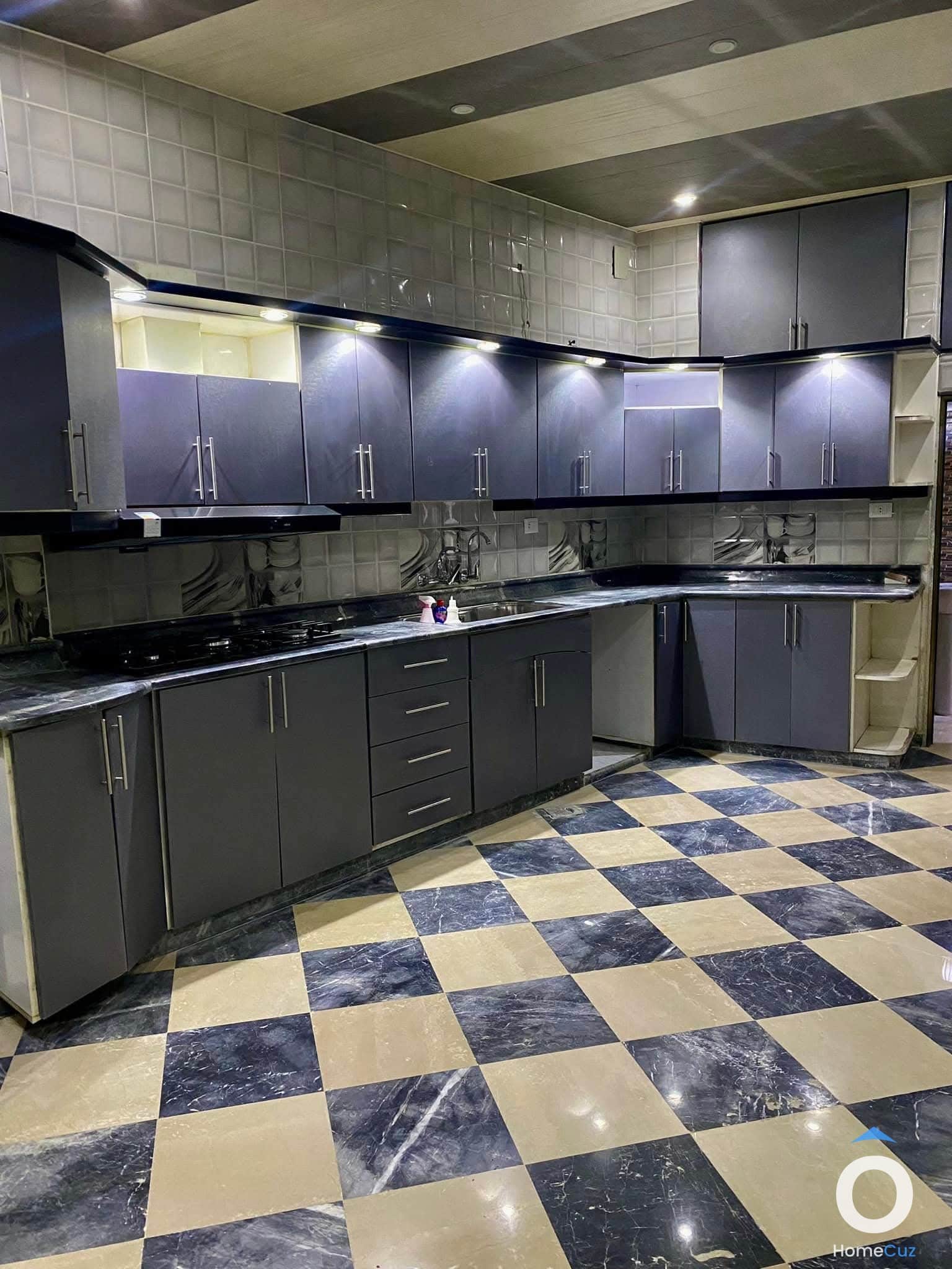 شقة فاخرة للبيع - حرستا - حي السيل - 4