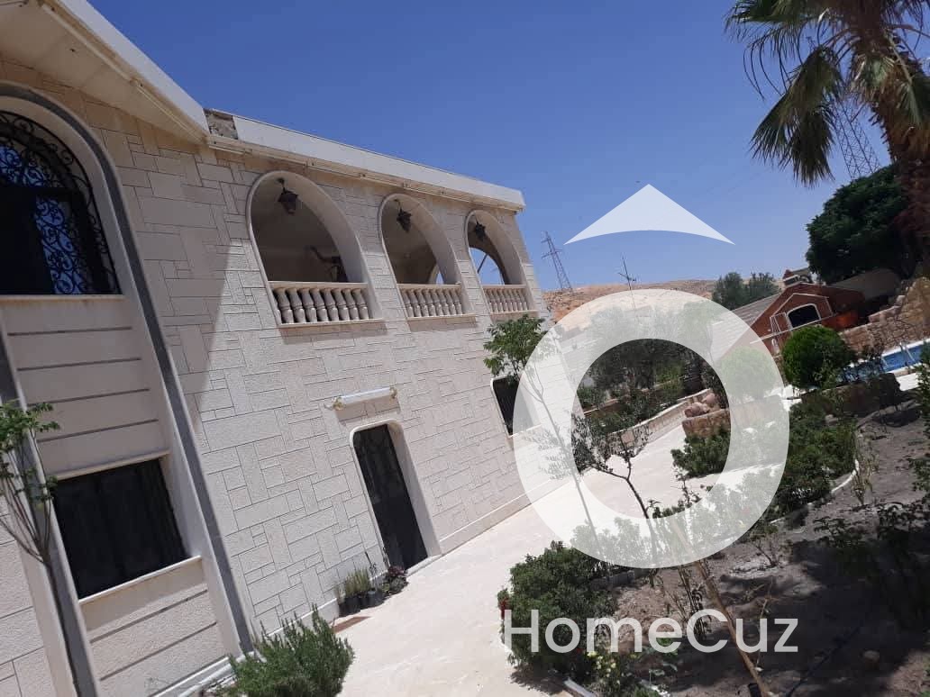 فيلا مع معمل للبيع. -اتستراد معربا - 3