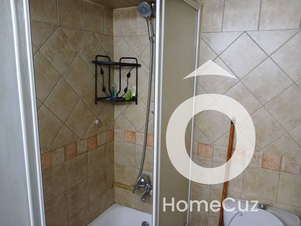 شقة للايجار - ابو رمانة - 4