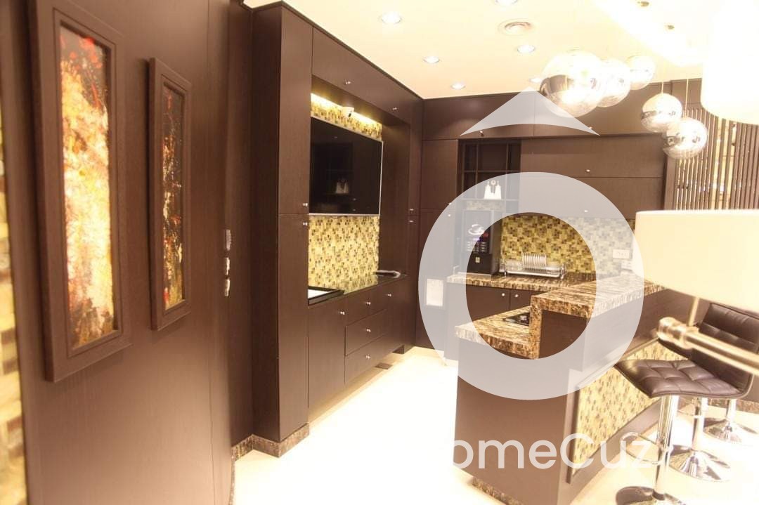 مكتب ملكي للبيع - ساحة عرنوس - 2